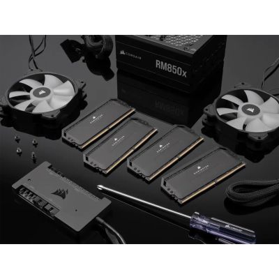 4. Corsair Dominator Platinum RGB, DDR5, 32 GB, 6400MHz, CL32