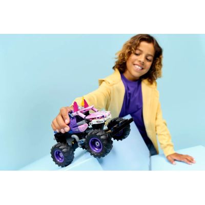 7. LEGO Technic 42220 Monster Jam Sparkle Smash