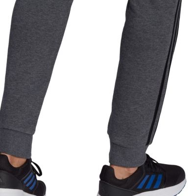 7. Spodnie adidas Essentials Tapered Cuff 3 Stripes M GK8826