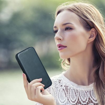 31. iCarer CE Oil Wax Premium Leather Folio Case skórzane etui iPhone 14 Plus z klapką magnetyczne MagSafe niebieski (AKI14220707-BU)