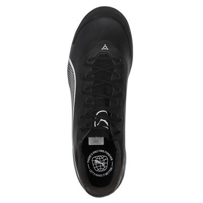11. Buty Puma KING Pro TT M 107255-01