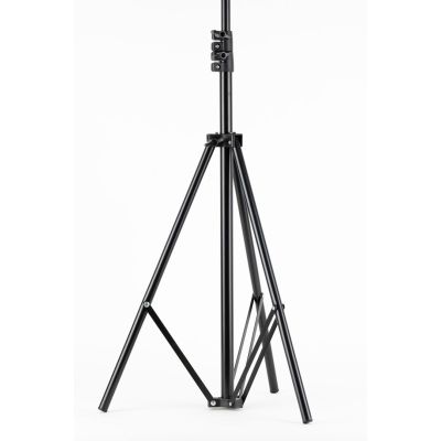 2. Tripod Havit ST7012 Pro z pierścieniem świetlnym