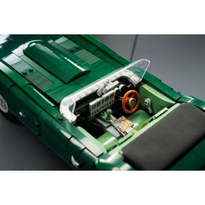 6. LEGO Icons 11381 - Jaguar E-Type