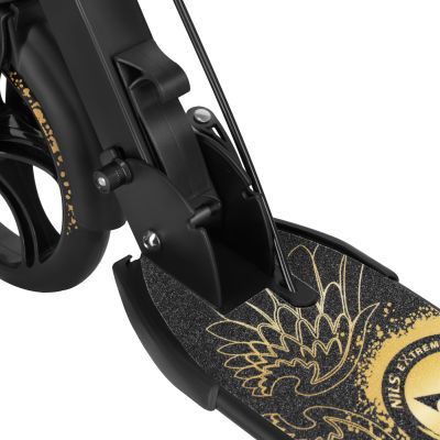 7. HM800 HULAJNOGA FLY ZŁOTA NILS EXTREME