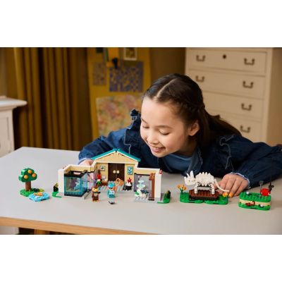 4. LEGO ANIMAL CROSSING 77056 Blathers i kolekcja muzealna