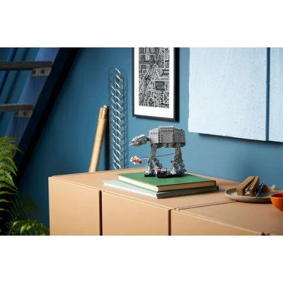 11. LEGO Star Wars 75440 AT-AT