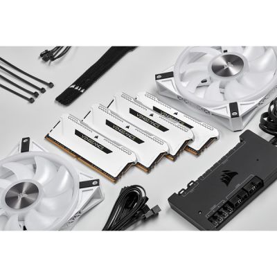 5. Pamięć Corsair Vengeance RGB Pro CMH16GX4M2E3200C16W 16GB 2x8GB DDR4 3200MHz