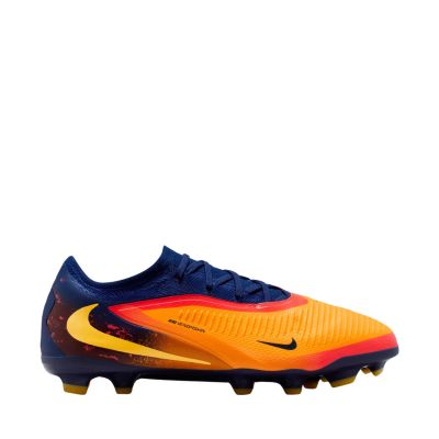 7. Buty piłkarskie dla dzieci Nike Phantom 6 Low PRO FG/MG EH HQ2047 800