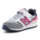 8. Buty New Balance Jr YV996XG3
