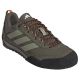 4. Buty adidas Terrex Skychaser Solo JS4328