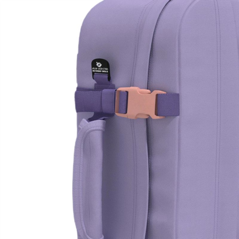 7. Plecak turystyczny Cabin Zero Classic 44L Smokey Violet - CZ062304