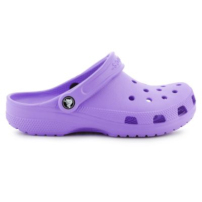 7. Klapki Crocs Classic Clog 10001-5AJ