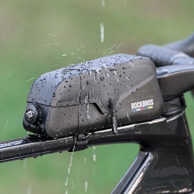 5. Torba rowerowa Rockbros AS-134 ROAD TO SKY wodoodporna na ramę 0,6 l - czarna