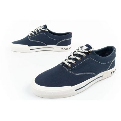 8. Tommy Hilfiger buty sportowe męskie trampki modne wygodne granatowe