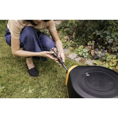 7. Automatyczny bęben z wężem Fiskars 1067549