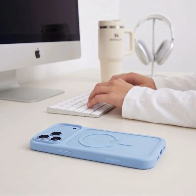 5. Etui Tech-Protect Magmat Magsafe CC na iPhone 18 Pro Max / 17 Pro Max - jasnoniebieskie matowe