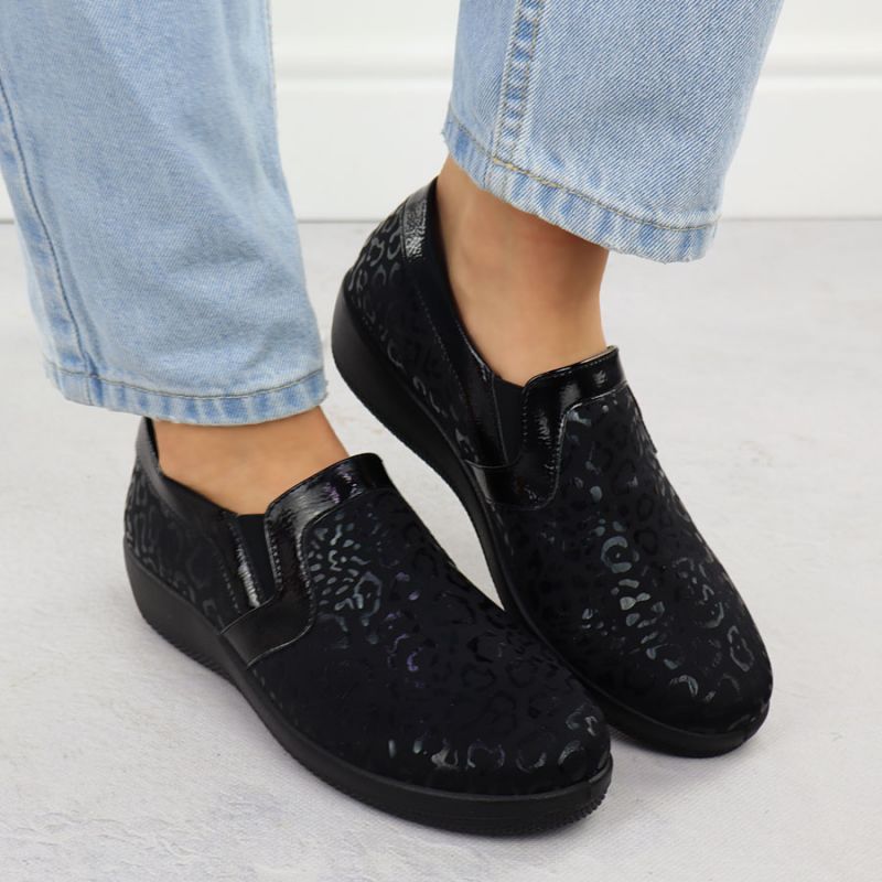 9. Półbuty damskie komfortowe w panterkę wsuwane Unisoft 8910