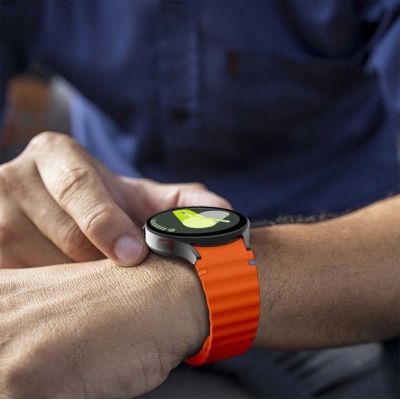 4. Pasek Tech-Protect Silicone Sport na Samsung Galaxy Watch 4 / 5 / 5 Pro / 6 / 7 / FE - pomarańczowy