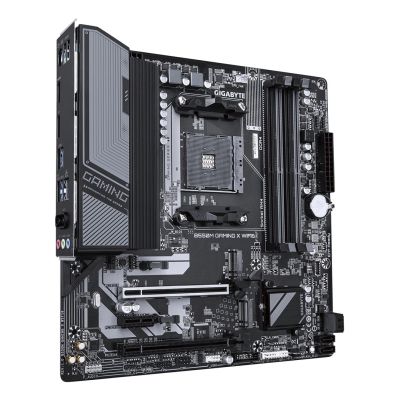 7. Płyta główna Gigabyte B550M GAMING X WIFI6 (B550,AM4,mATX,DDR4)