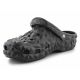 2. Klapki Crocs Classic Geometric Clog W 209563-001