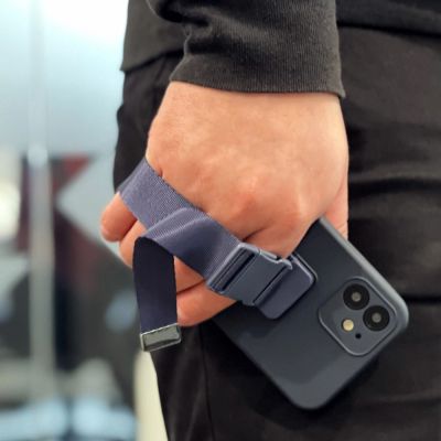 18. Rope case żelowe etui ze smyczą łańcuszkiem torebka smycz iPhone 12 Pro ciemnozielony