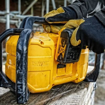 6. Radio budowlane 18/54V XR DCR029-QW DEWALT