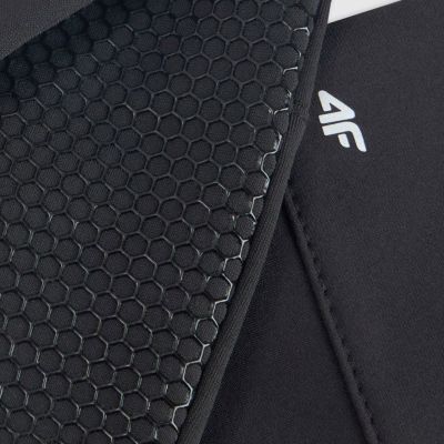 4. Rękawiczki 4F U150 głęboka czerń 4FWMM00AGLOU150 20S