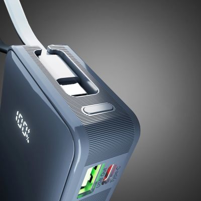 8. Powerbank SBS 10000 mAh 20W z wbudowanym kablem USB-C i wyświetlaczem cyfrowym - ciemnoszary