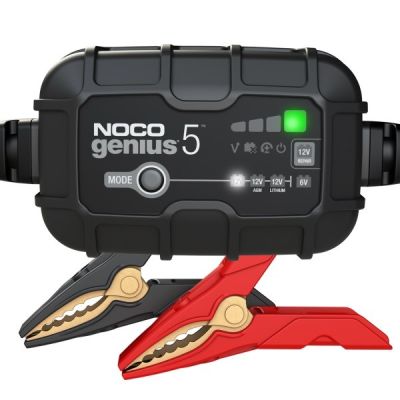 9. Noco GENIUS5EU 5A Battery Charger Prostownik