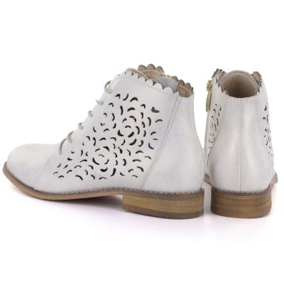 4. Skórzane botki damskie ażurowe złote Potocki JE19423