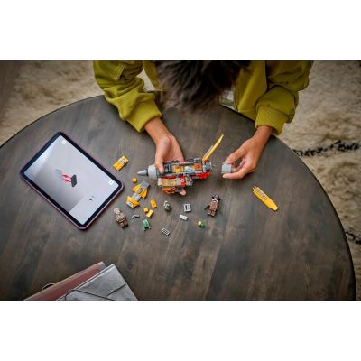 20. LEGO Star Wars 75437 Ścigacz Cobba Vantha