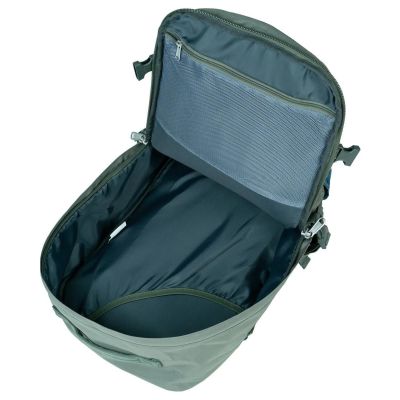 10. Cabin Zero Classic Pro Torba Podróżna Plecak Podręczny 32L CZ261802