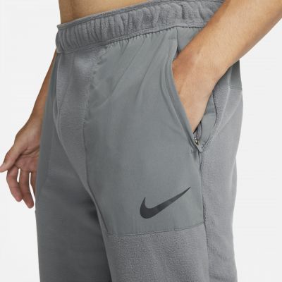 3. Spodnie Nike Therma-FIT M DD2136-068