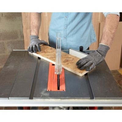 42. Pilarka stołowa BES720-QS BLACK+DECKER