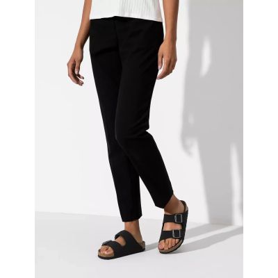 18. Klapki BIRKENSTOCK ARIZONA BS 1019057
