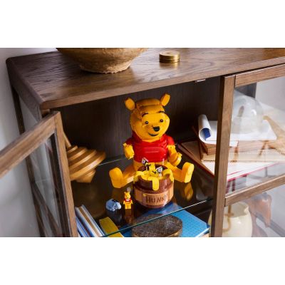28. LEGO Disney 43300 - Kubuś Puchatek