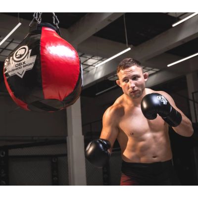 17. 15 kg - Grusza bokserska SK15 - Czarno - Czerwona