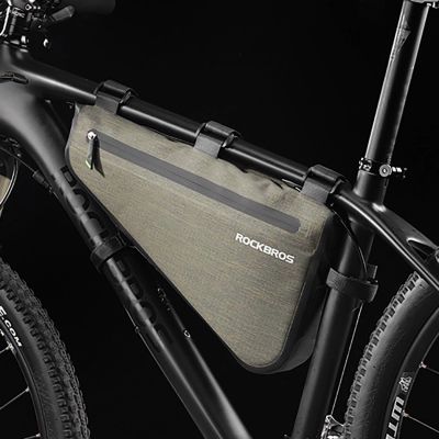 7. Torba Rockbros AS-017 rowerowa na ramę 5 l - ciemnozielona