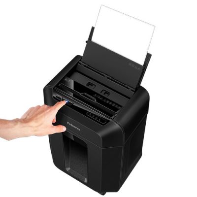 15. Fellowes Niszczarka AutoMax 80M, 4 x 12 mm, P-4 czarna
