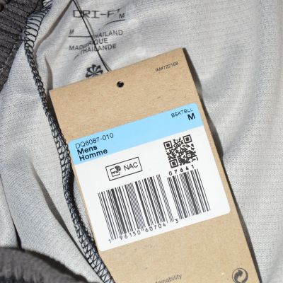 6. Spodenki Nike DNA Seasonal 10 Inch Shorts - DQ6087-010