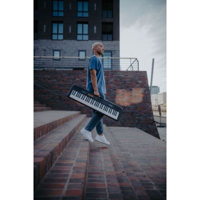 11. CASIO CT-S100 BK - Keyboard