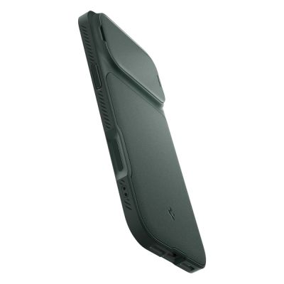 9. Etui Spigen Optik Armor MagSafe na iPhone 17 Pro - zielone