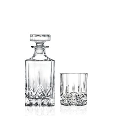WHISKEY GLASSES AND GARAFE SET 6 PCS. OP