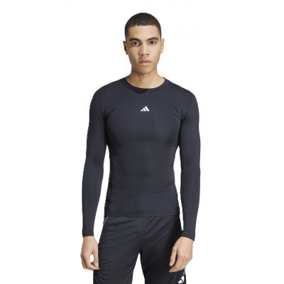 3. Koszulka termiczna adidas Techfit M JP2944