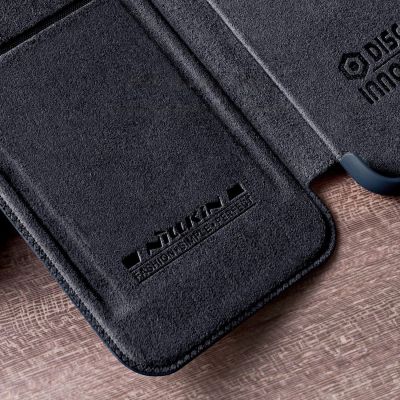 13. Nillkin Qin Leather Pro Case etui iPhone 14 Plus osłona na aparat kabura pokrowiec obudowa z klapką brązowy