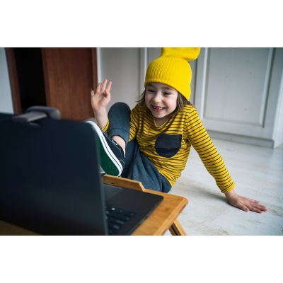 6. KAMERA LOGITECH C505 HD