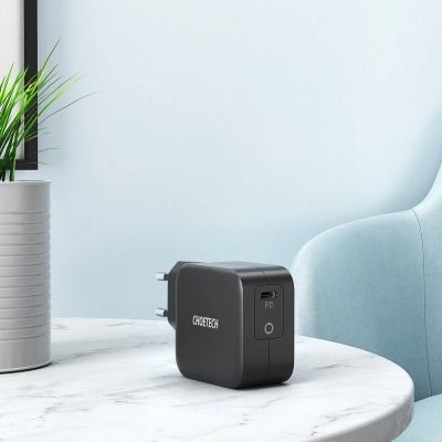 7. Choetech szybka ładowarka sieciowa GaN USB Typ C 61W 3A Power Delivery czarny (Q6006)