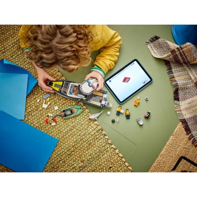 20. LEGO CITY 60456 POLICE BOAT CHASE