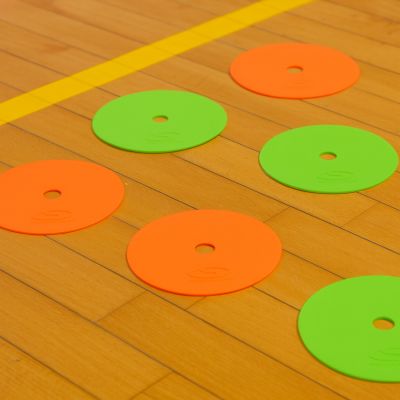 7. Płaskie znaczniki pola - okrągłe 15 cm - 6x zielony 6x pomarańczowy SMJ sport ZPO-OG