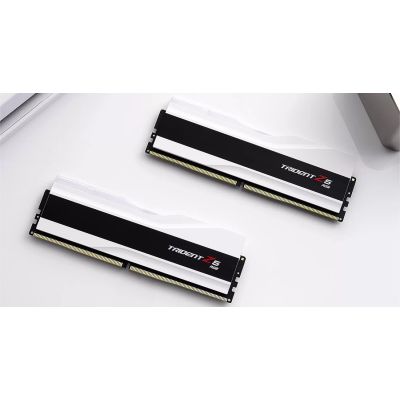 5. G.Skill Trident Z5 RGB F5-8200J4052F24GX2-TZ5RW moduł pamięci 48 GB 2 x 24 GB DDR5 288-pin DIMM